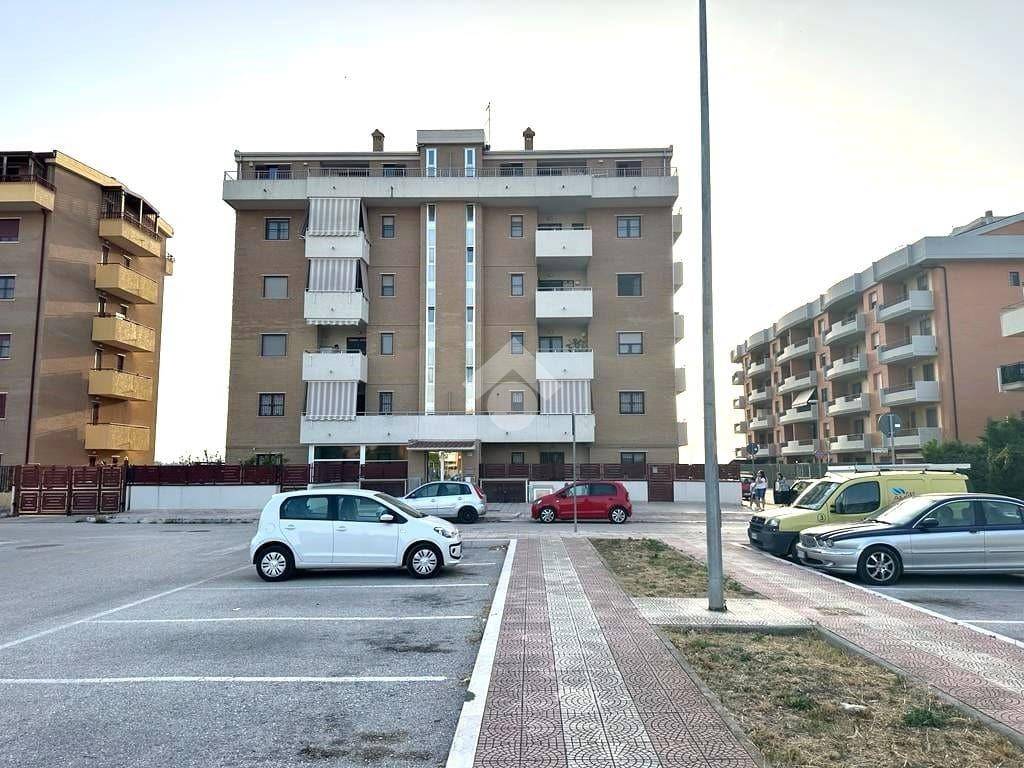 Appartamento in vendita a Foggia via Federico Spera, 107
