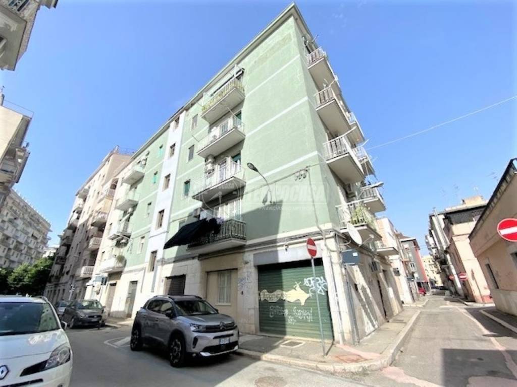 Appartamento in vendita a Foggia via Lustro