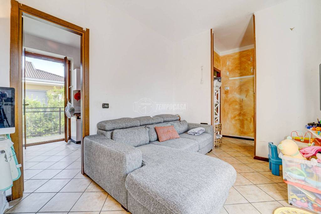 Appartamento in vendita a Galliate strada Vicinale Luigi Cadorna 13/a