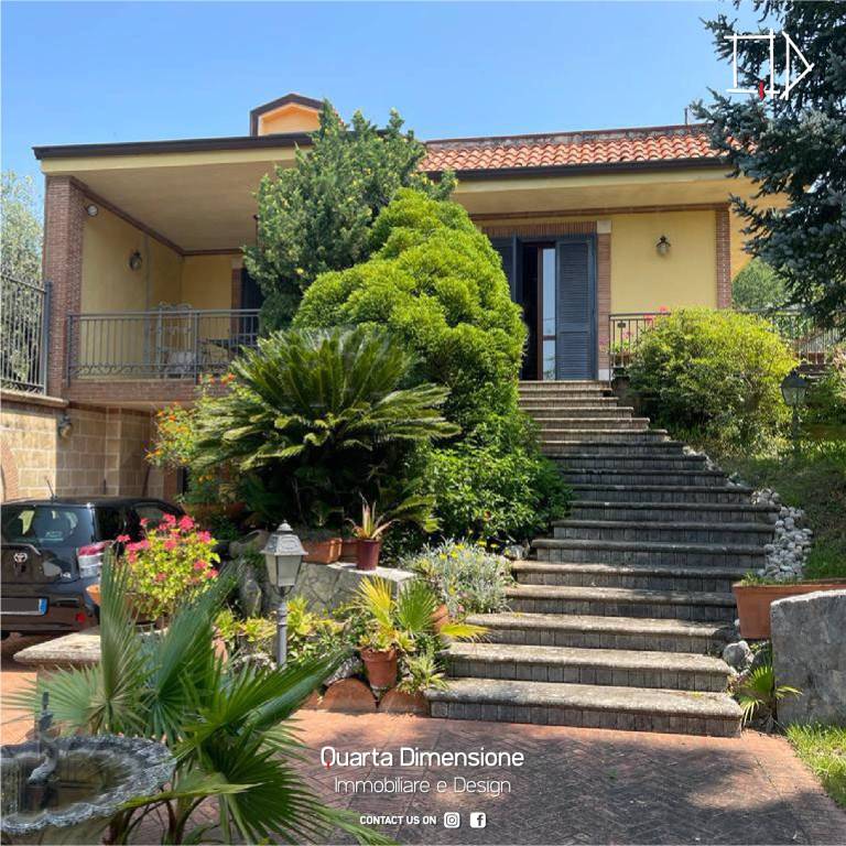 Villa in vendita a Castel Morrone via Abbatelle