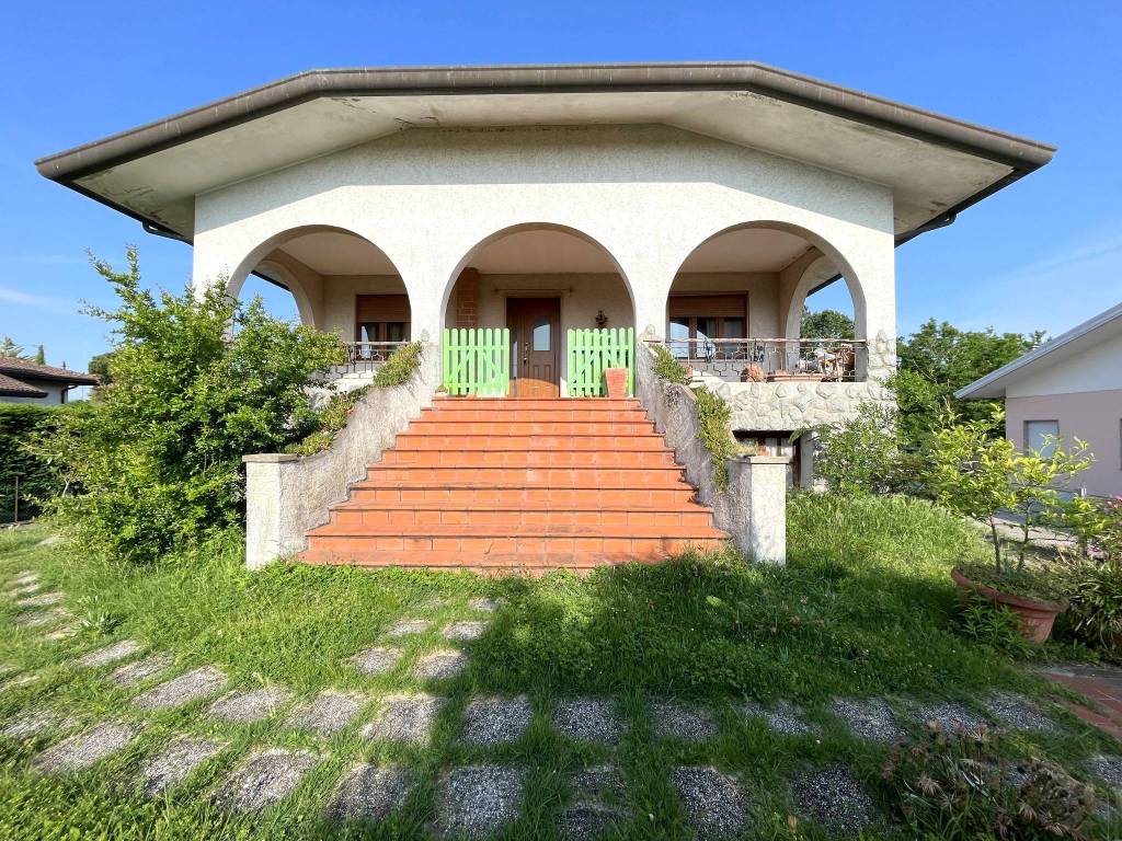 Villa in vendita a Porto Viro via Roma, 5