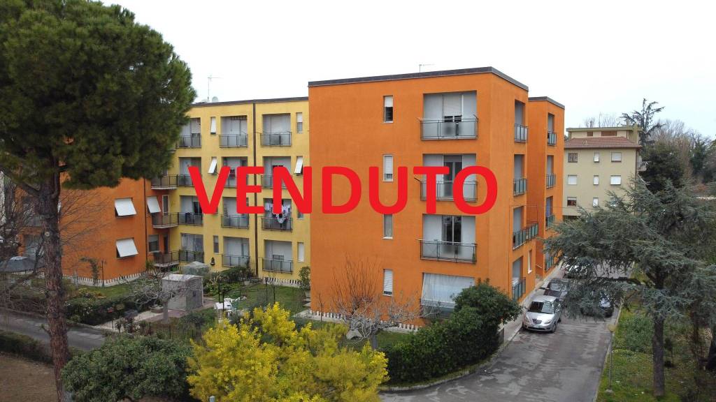 Appartamento in vendita a Chiaravalle via Falconara, 13