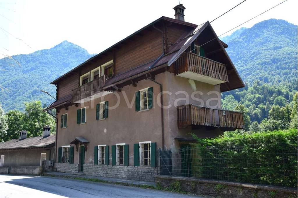 Casa Indipendente in vendita a Bannio Anzino frazione Pontegrande, 3