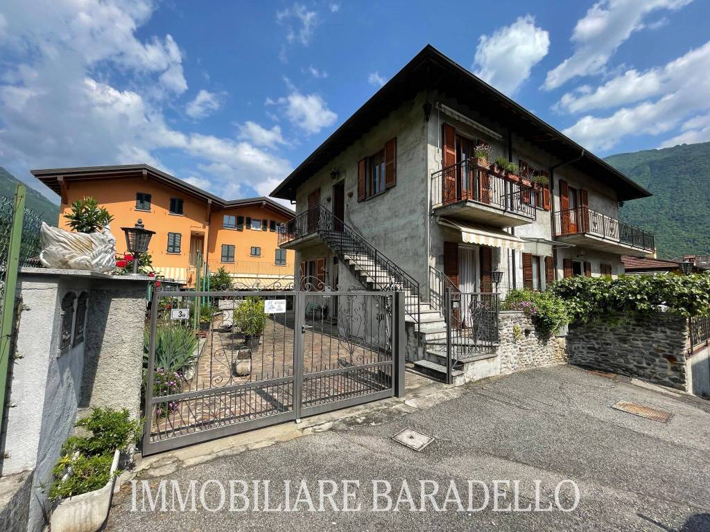 Appartamento in vendita a Porlezza via Caravaggio, 3