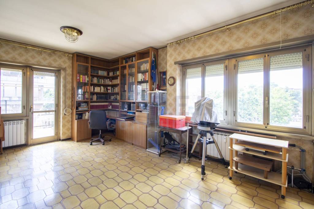 Appartamento in vendita a Roma corso Duca di Genova
