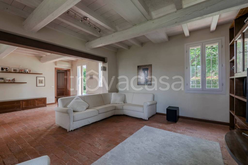 Villa in vendita a Borgo Virgilio via Maragnane