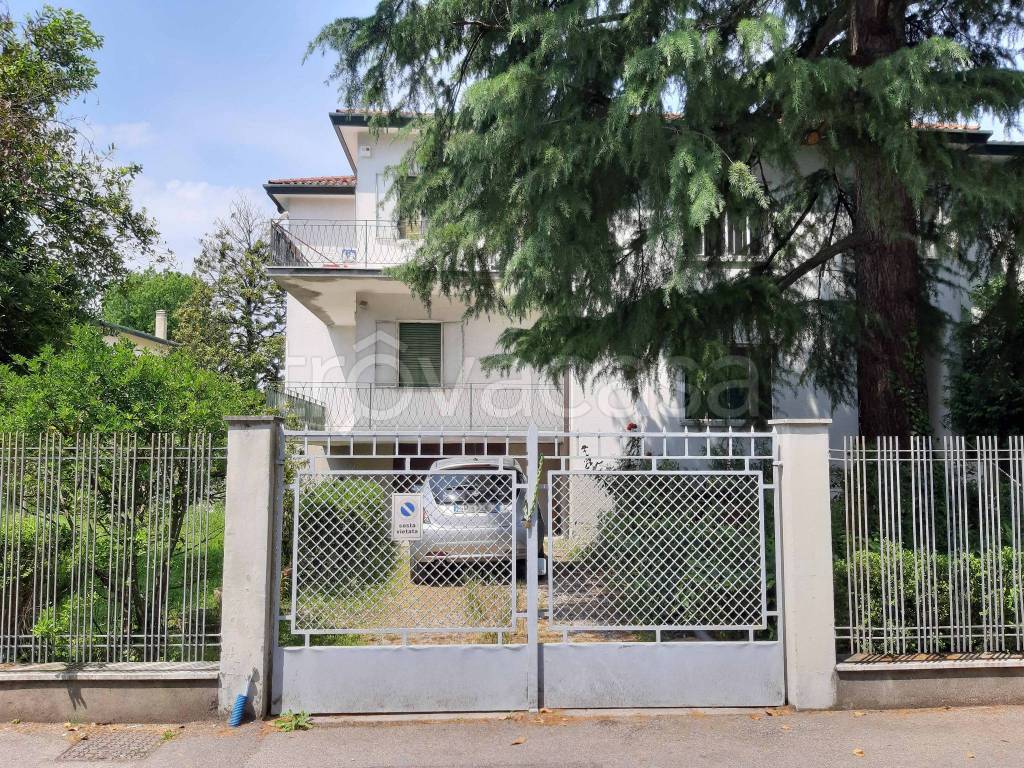 Villa Bifamiliare in vendita a Treviso