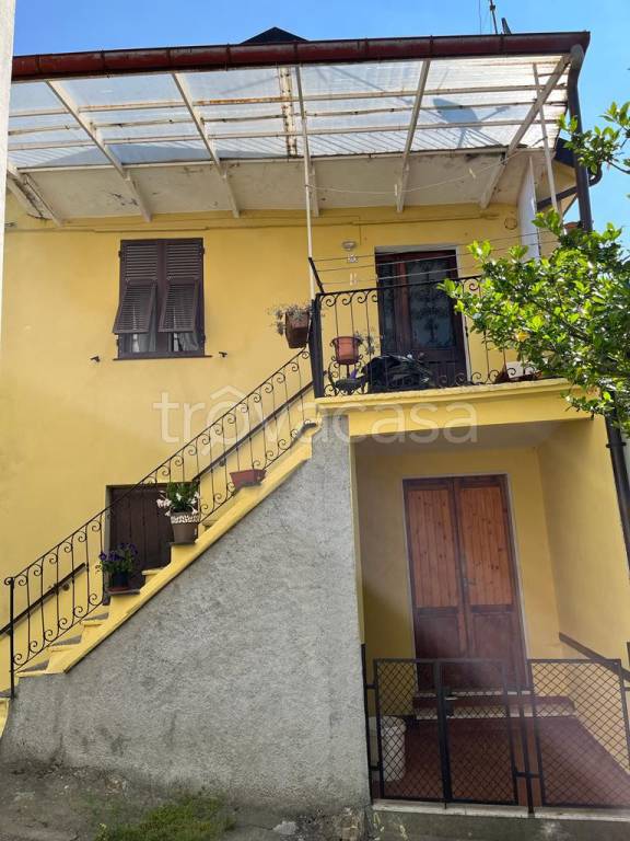 Casa Indipendente in vendita a Propata località Propata, 102