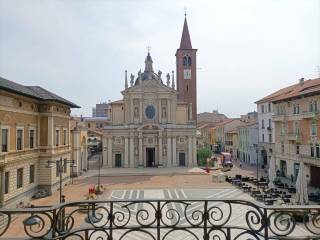 Ufficio in affitto a busto arsizio piazza san giovanni, 2