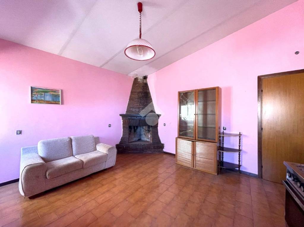 Appartamento in vendita a Rocca Massima via della Marina, 1