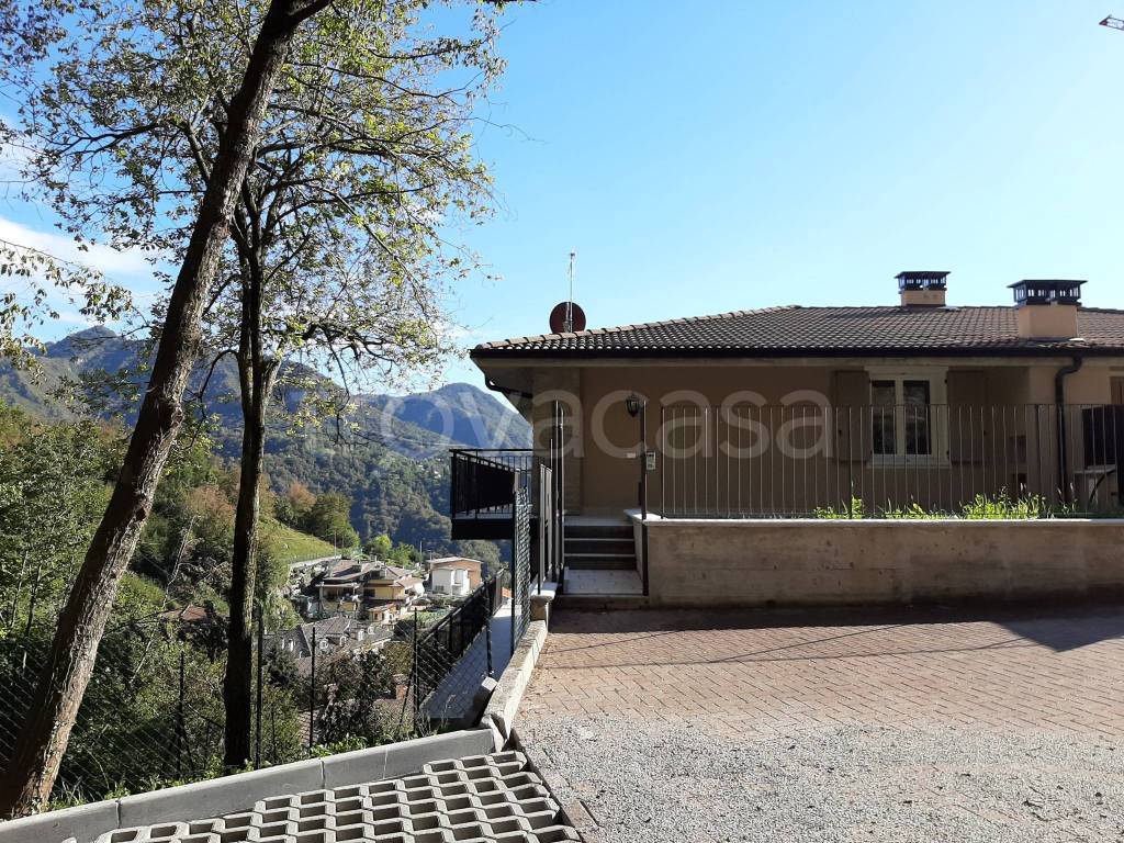 Appartamento in vendita a Lumezzane via Valsabbia