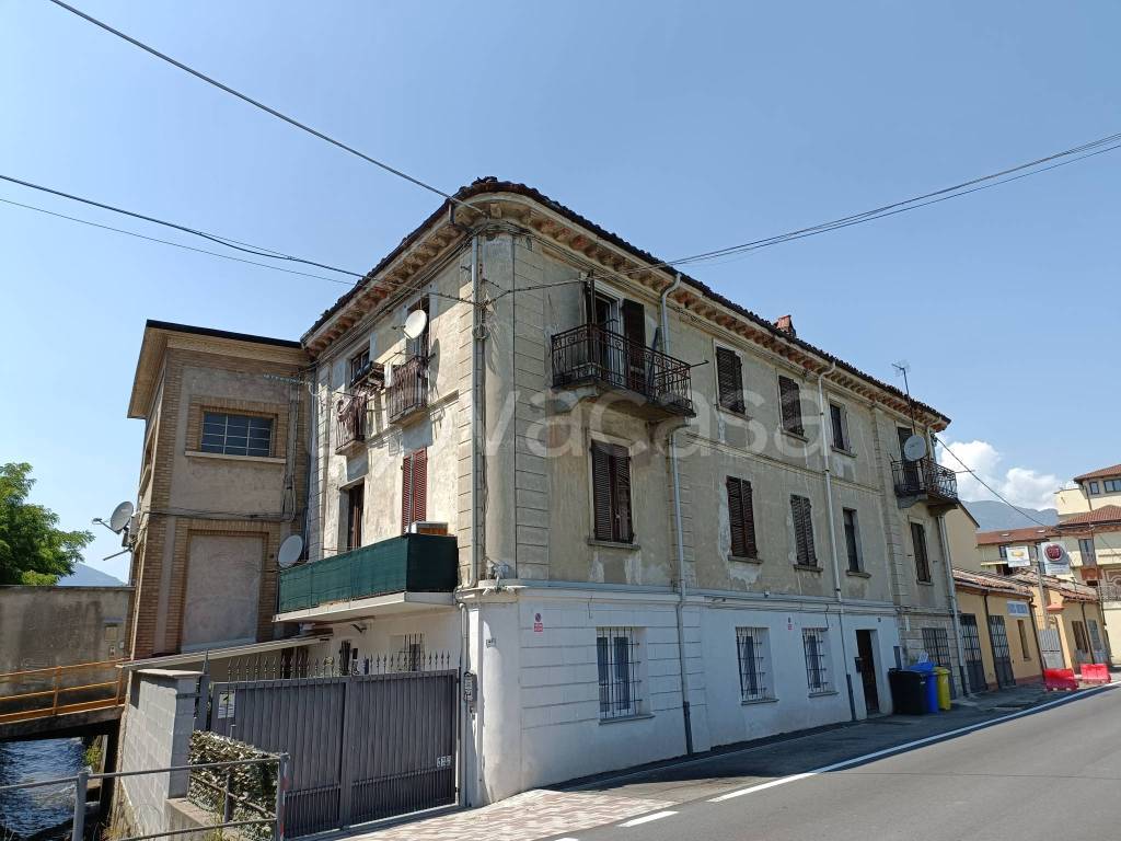Appartamento in vendita a Castellamonte strada Provinciale per Torino, 48