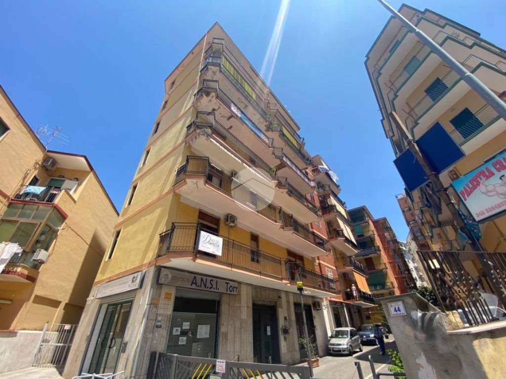 Appartamento in vendita a Torre del Greco via Circumvallazione
