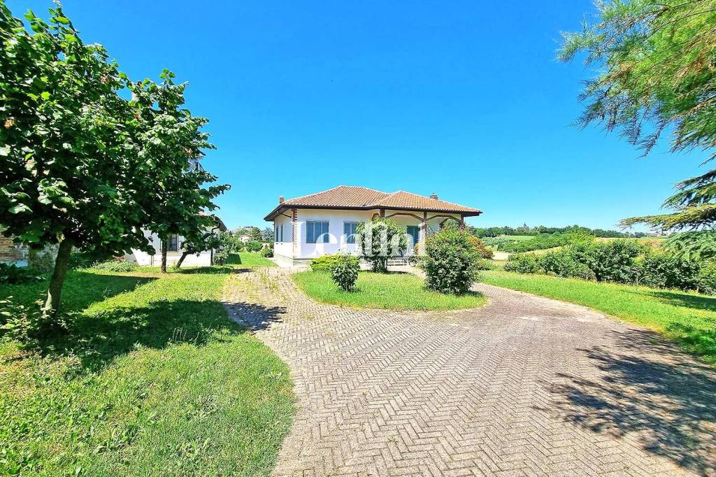 Villa in vendita a Rosignano Monferrato via Prielli, 33