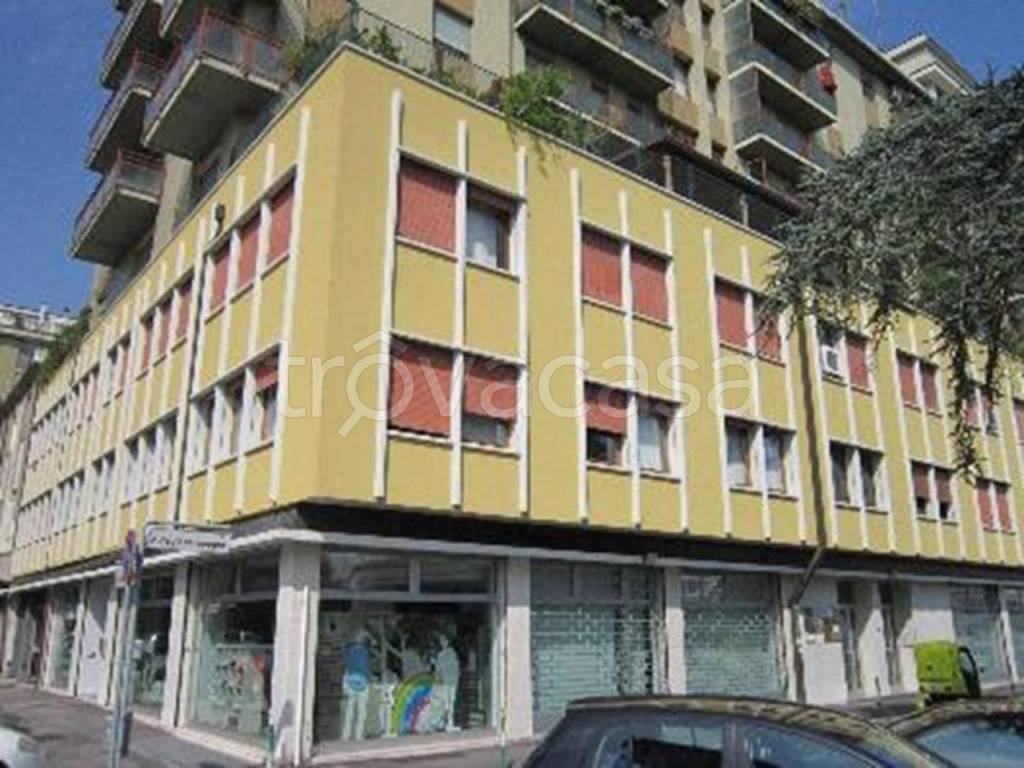 Ufficio in vendita a Padova via enrico degli scrovegni, 29