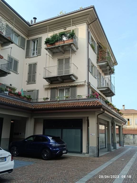 Appartamento in in vendita da privato a Verbania piazza Giacomo Matteotti, 13