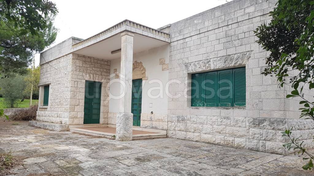 Villa in vendita a Fasano strada Provinciale Fasano Selva