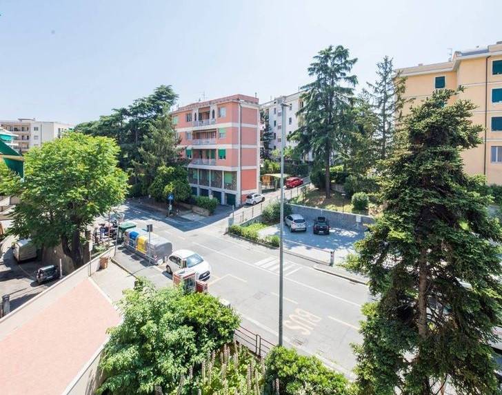 Appartamento in vendita a Genova via Angelo Orsini