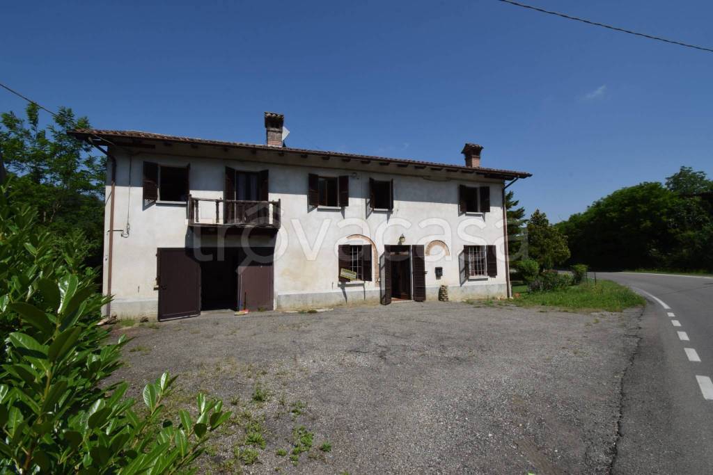 Villa in vendita a Gropparello strada Provinciale Sariano, 2