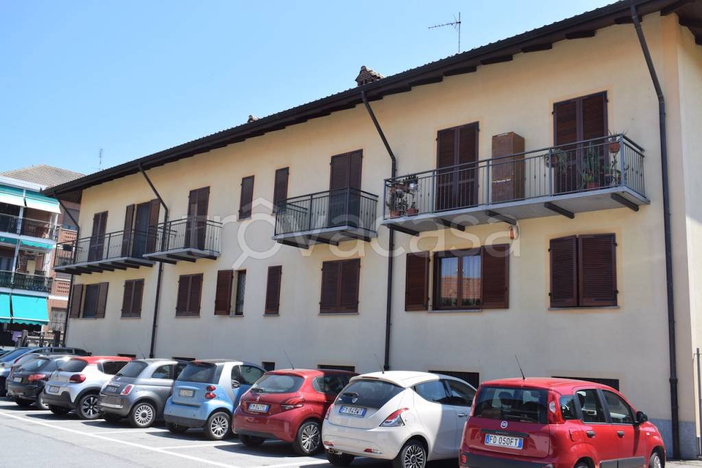 Appartamento in vendita a None via Conte Cerutti, 8