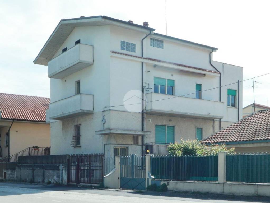 Appartamento in vendita a Pescara strada delle Fornaci, 15