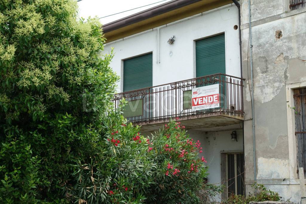 Villa a Schiera in vendita a San Giorgio delle Pertiche via Piovego, 63