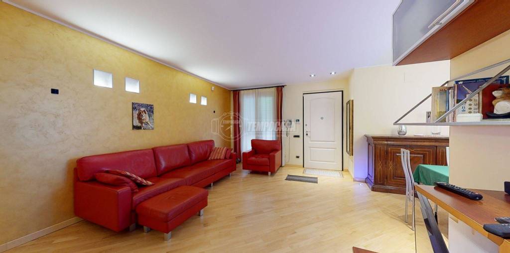 Villa in vendita a Macerata via Metauro