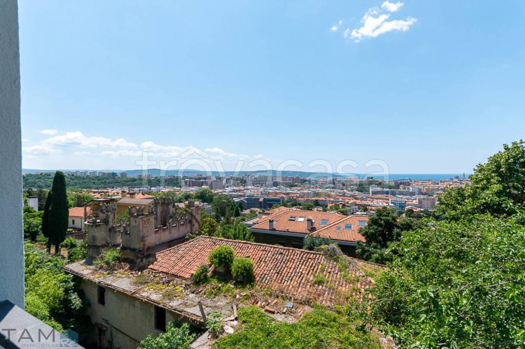 Appartamento in vendita a Trieste vicolo scaglioni, 19