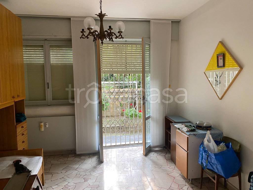 Appartamento in vendita a Como via Varesina, 183