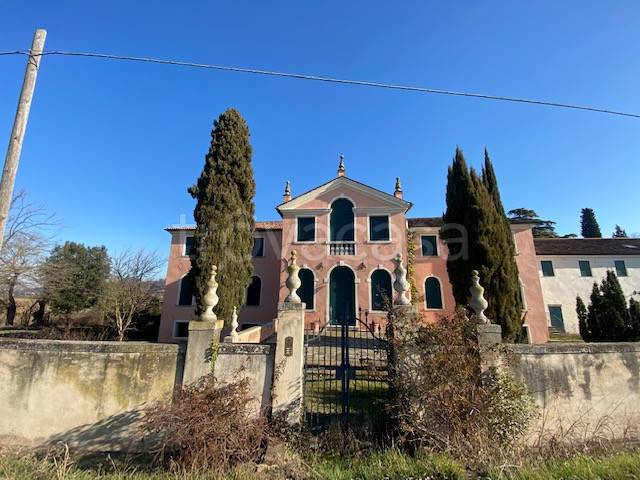 Villa Bifamiliare all'asta a Cinto Euganeo via Dietromonte, 19