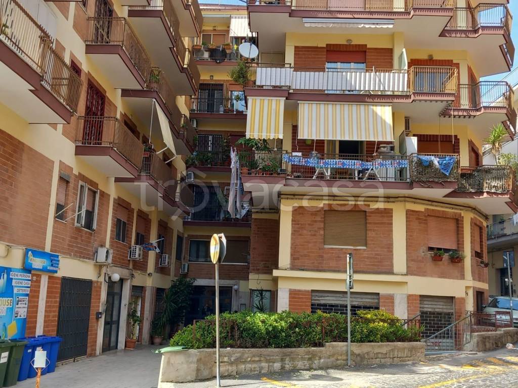 Appartamento in vendita a Pozzuoli via vecchia san gennaro
