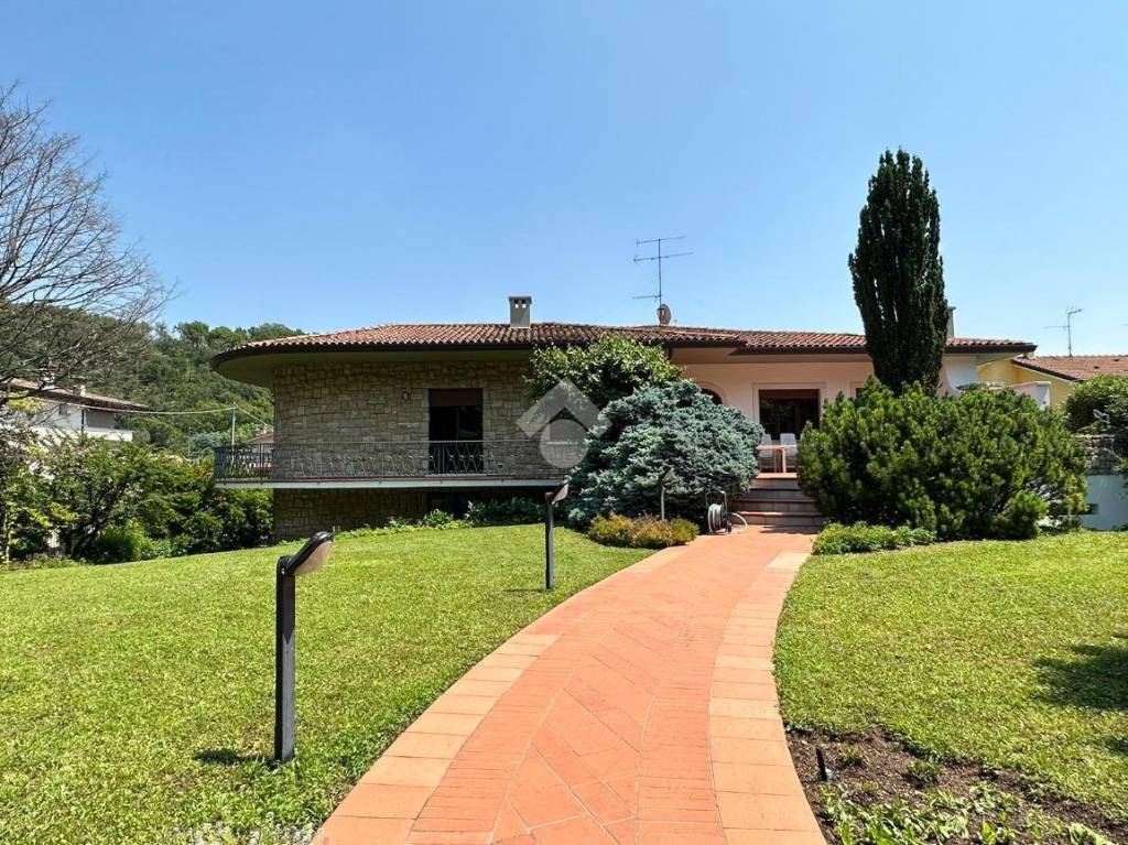 Villa in vendita a Botticino via Benedusi, 40