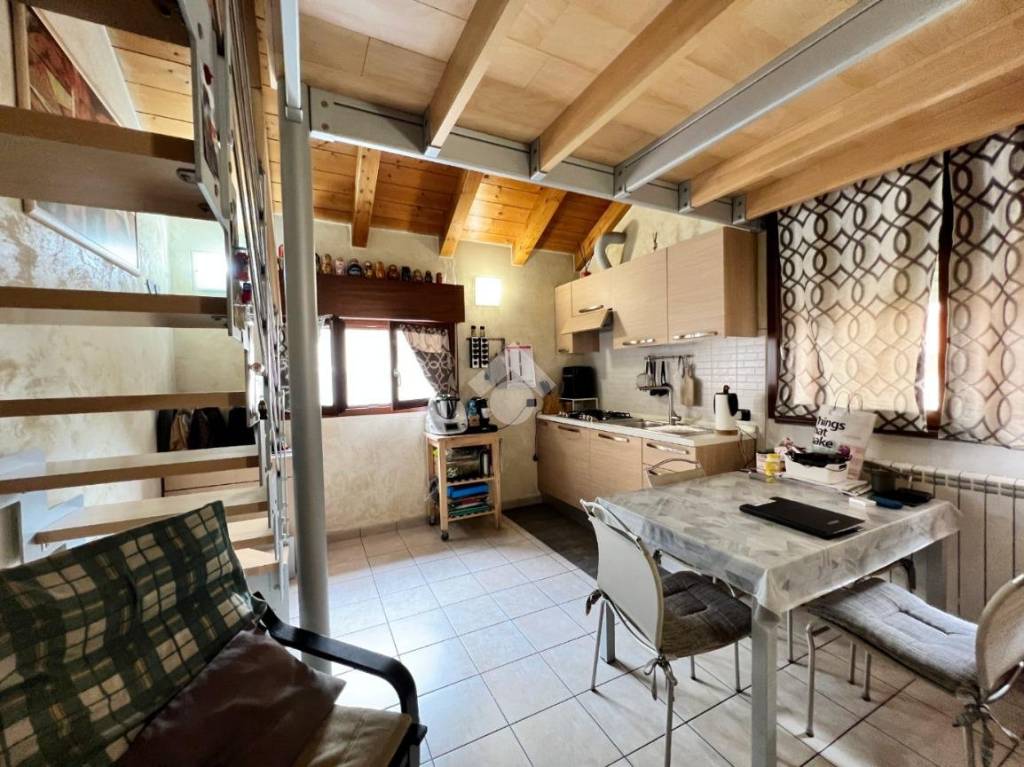 Appartamento in vendita a Paullo via Giuseppe Mazzini, 32