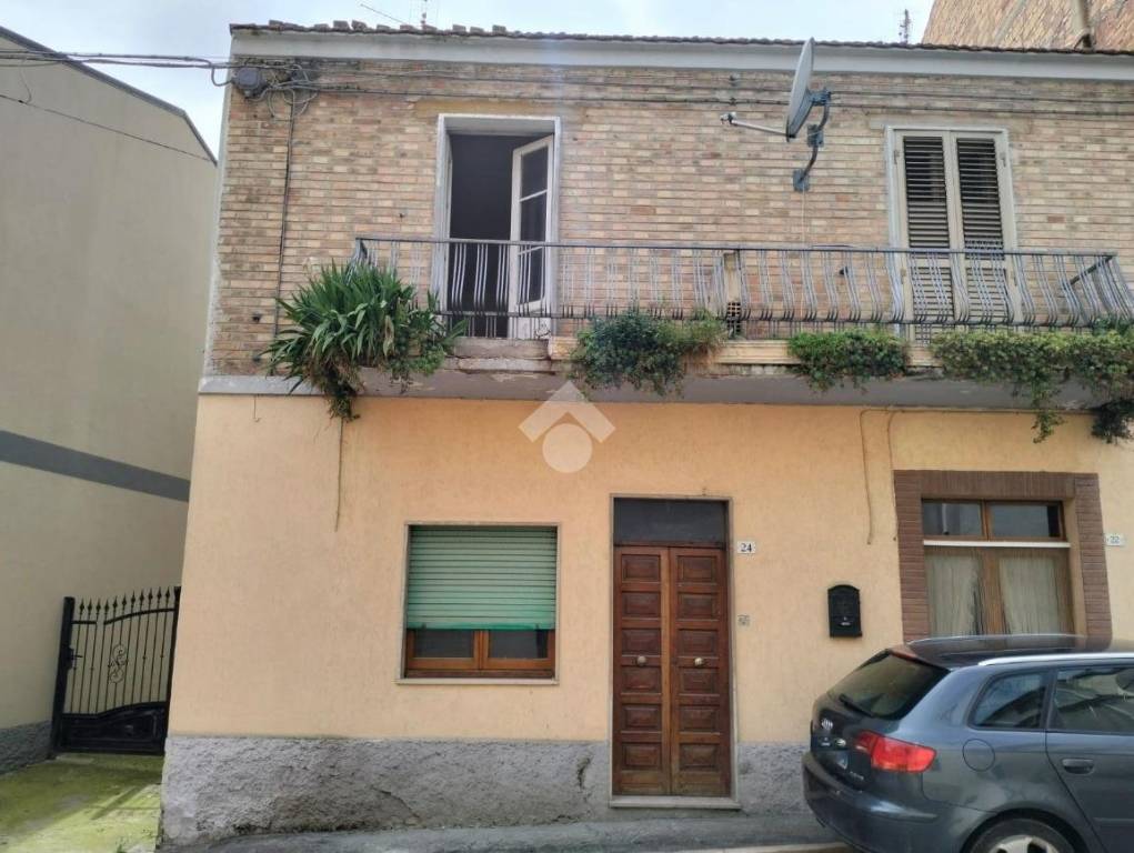 Appartamento in vendita a San Salvo via Gioberti, 24