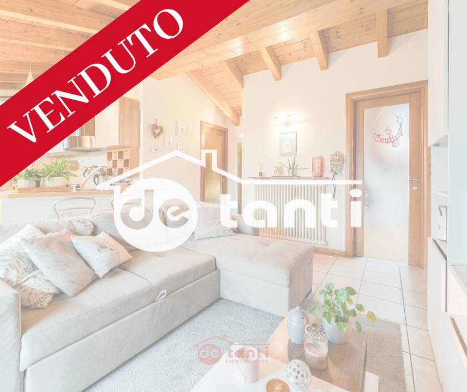 Appartamento in vendita a Piuro via Martinucci