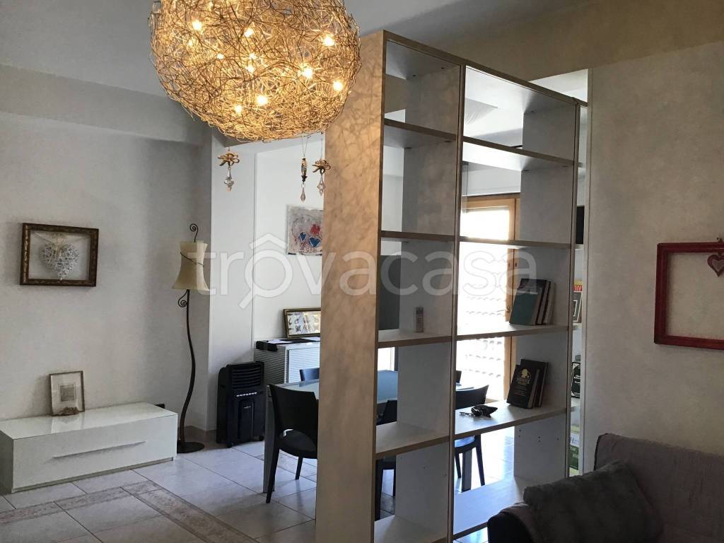 Appartamento in in affitto da privato a San Benedetto del Tronto via Piemonte, 56