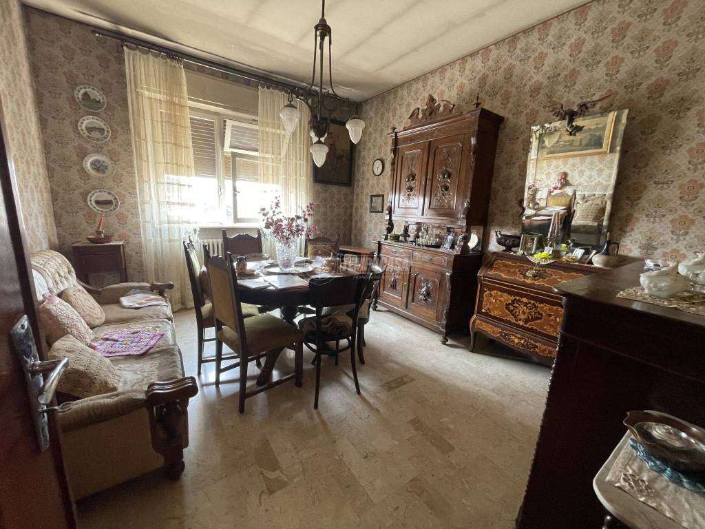 Appartamento in vendita ad Asti via Giuseppe Cagna 4