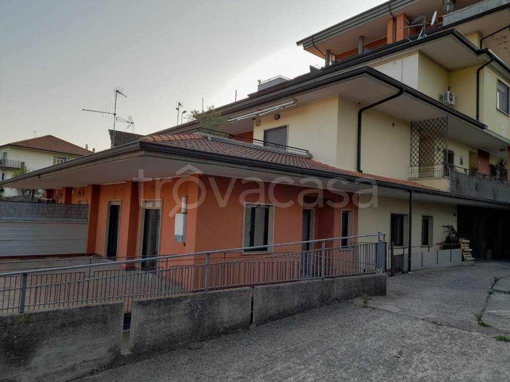 Appartamento in in vendita da privato ad Acri via della Repubblica, 133