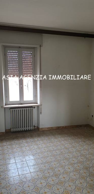 Casa Indipendente in vendita a Quinzano d'Oglio via Camillo Benso di Cavour
