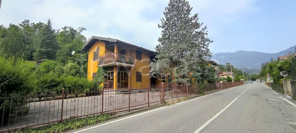 Appartamento in vendita a Sant'Omobono Terme via alle Fonti