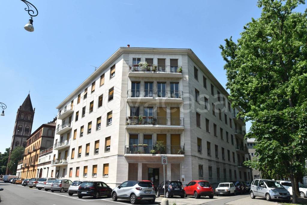 Appartamento in vendita a Vercelli piazza Sant'Eusebio