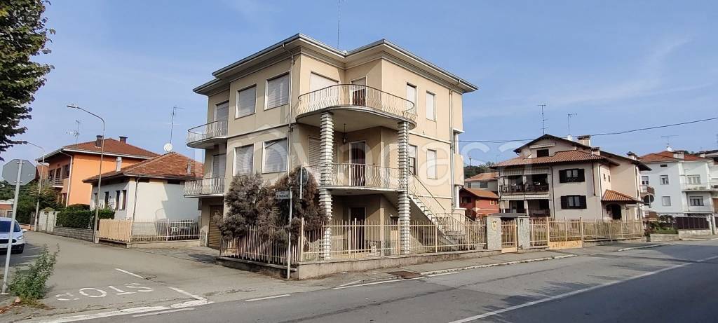 Villa Bifamiliare in vendita a Romagnano Sesia via Giuseppe Balconi