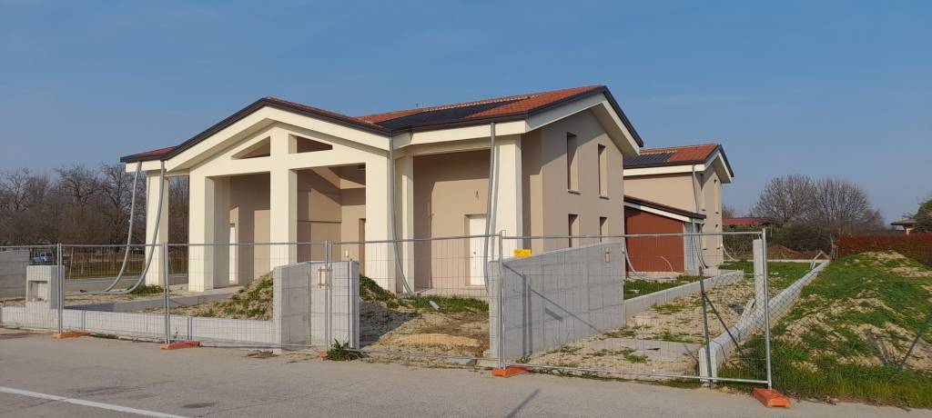 Villa Bifamiliare in in vendita da privato a Maserà di Padova via Enrico Bernardi
