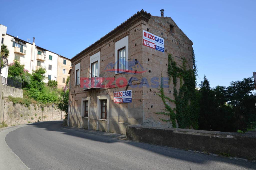 Casa Indipendente in vendita a Corigliano-Rossano via Porta Cappuccini, snc