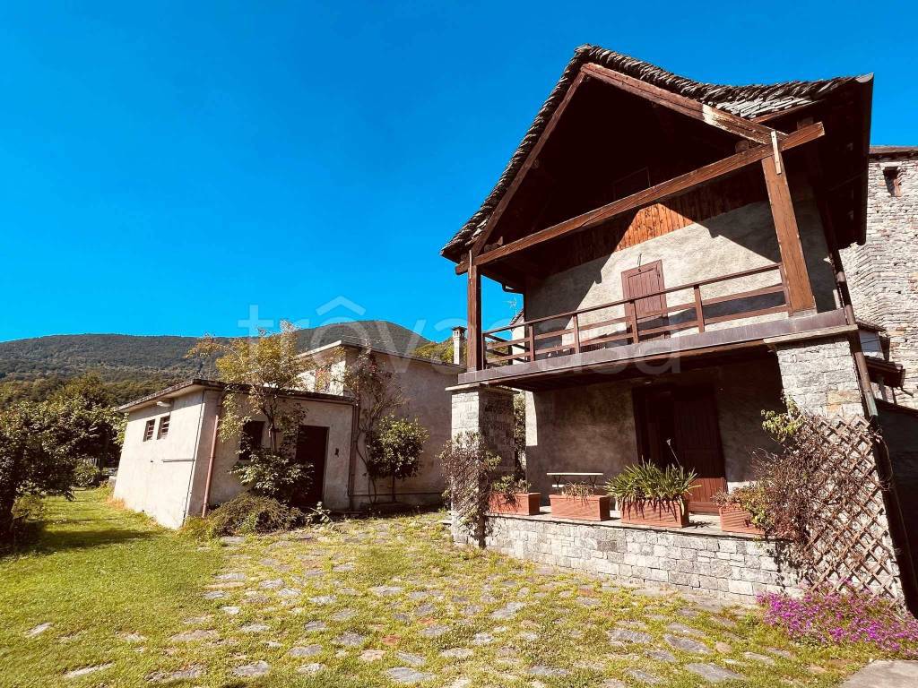 Villa in vendita a Crevoladossola via Ardignaga, 3