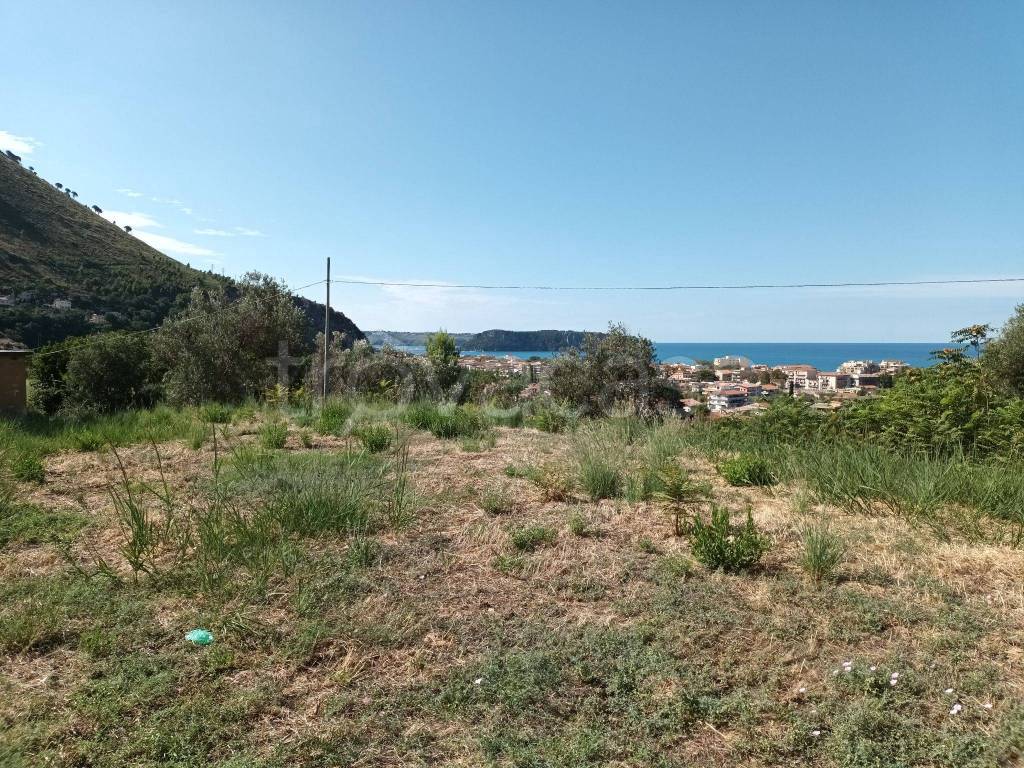 Terreno Residenziale in vendita a Praia a Mare via Giosuè Carducci