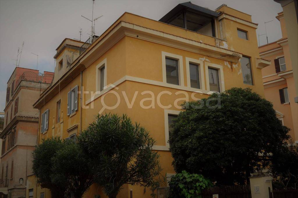 Casa Indipendente in in vendita da privato a Roma via dei Prati della Farnesina, 31