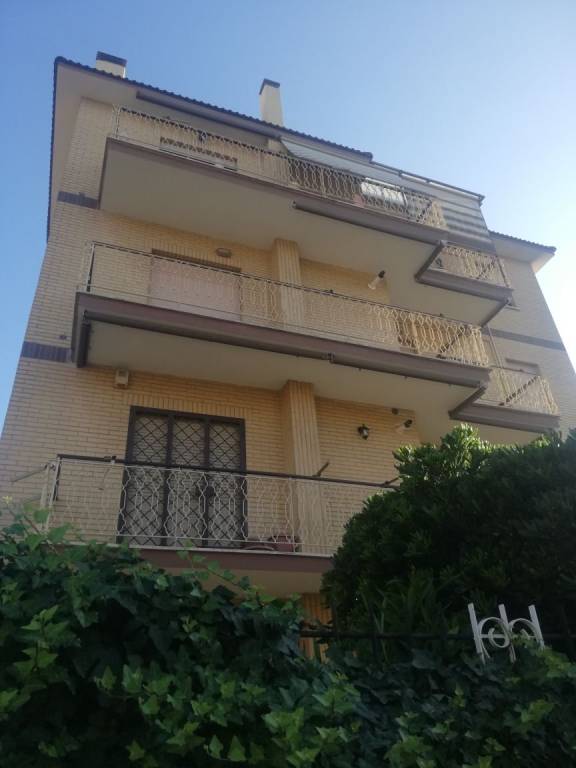 Appartamento in in vendita da privato a Roma via Garlasco, 79