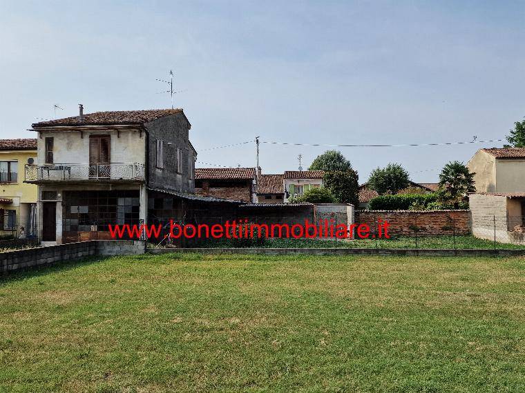 Casale in vendita a Capergnanica via Giacinto Guelfi, 10