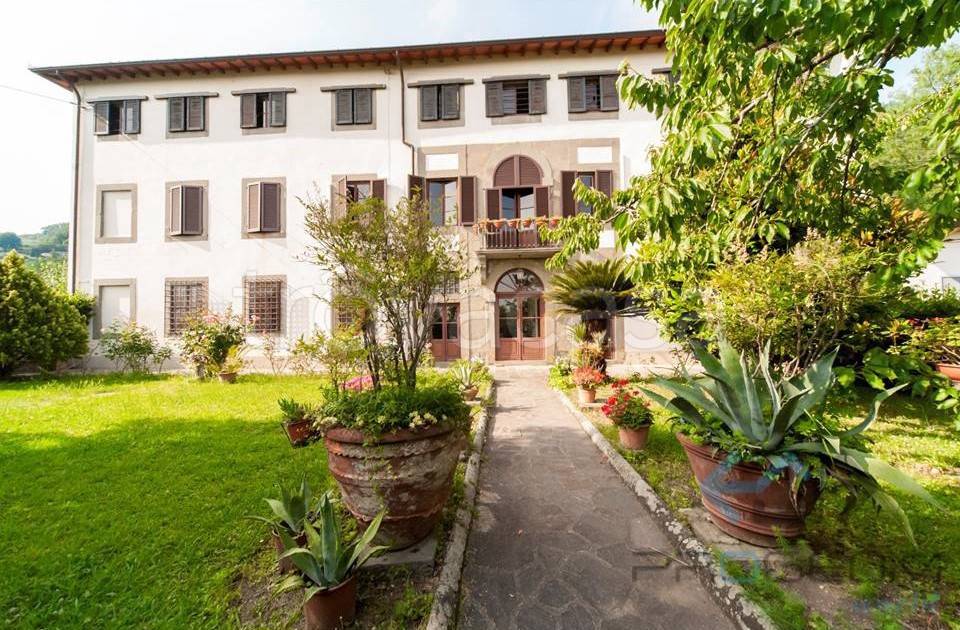 Villa in vendita a Capannori via di Matraia, 108